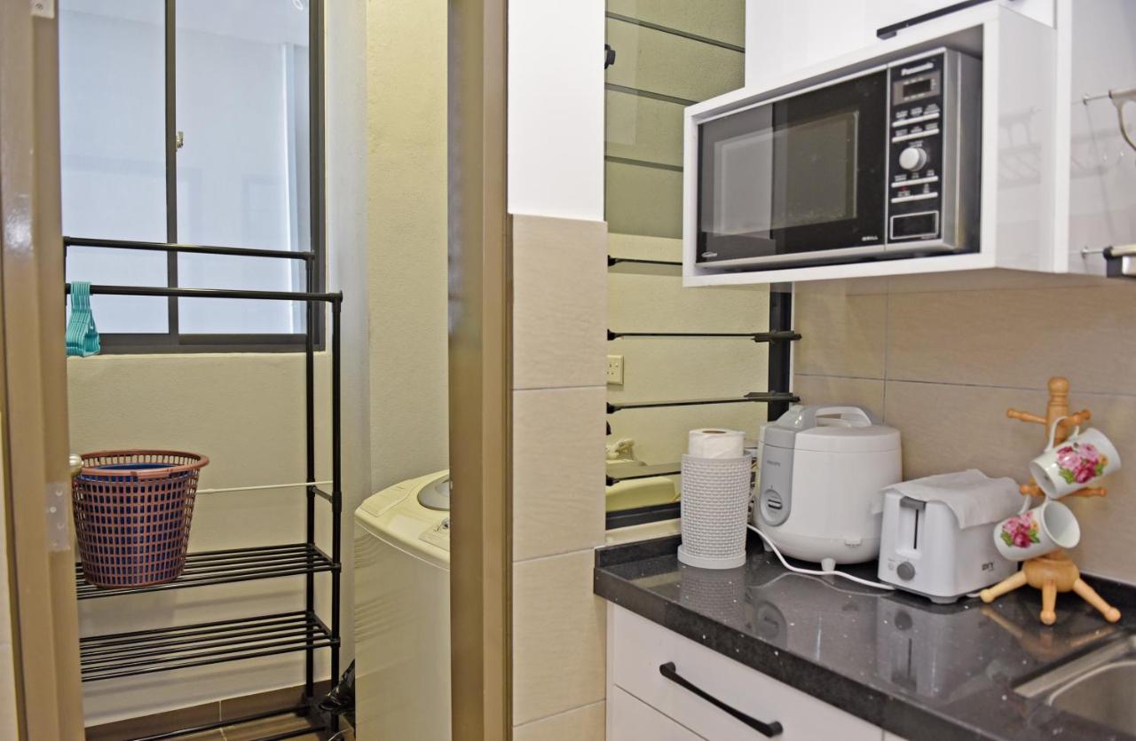 Mines Astetica Lake View Condo Seri Kembangan V1 מראה חיצוני תמונה