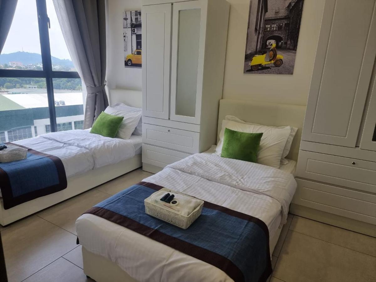 Mines Astetica Lake View Condo Seri Kembangan V1 מראה חיצוני תמונה